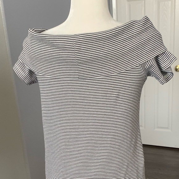 J. CREW OFF THE SHOULDERS BLOUSE - Picture 5 of 9